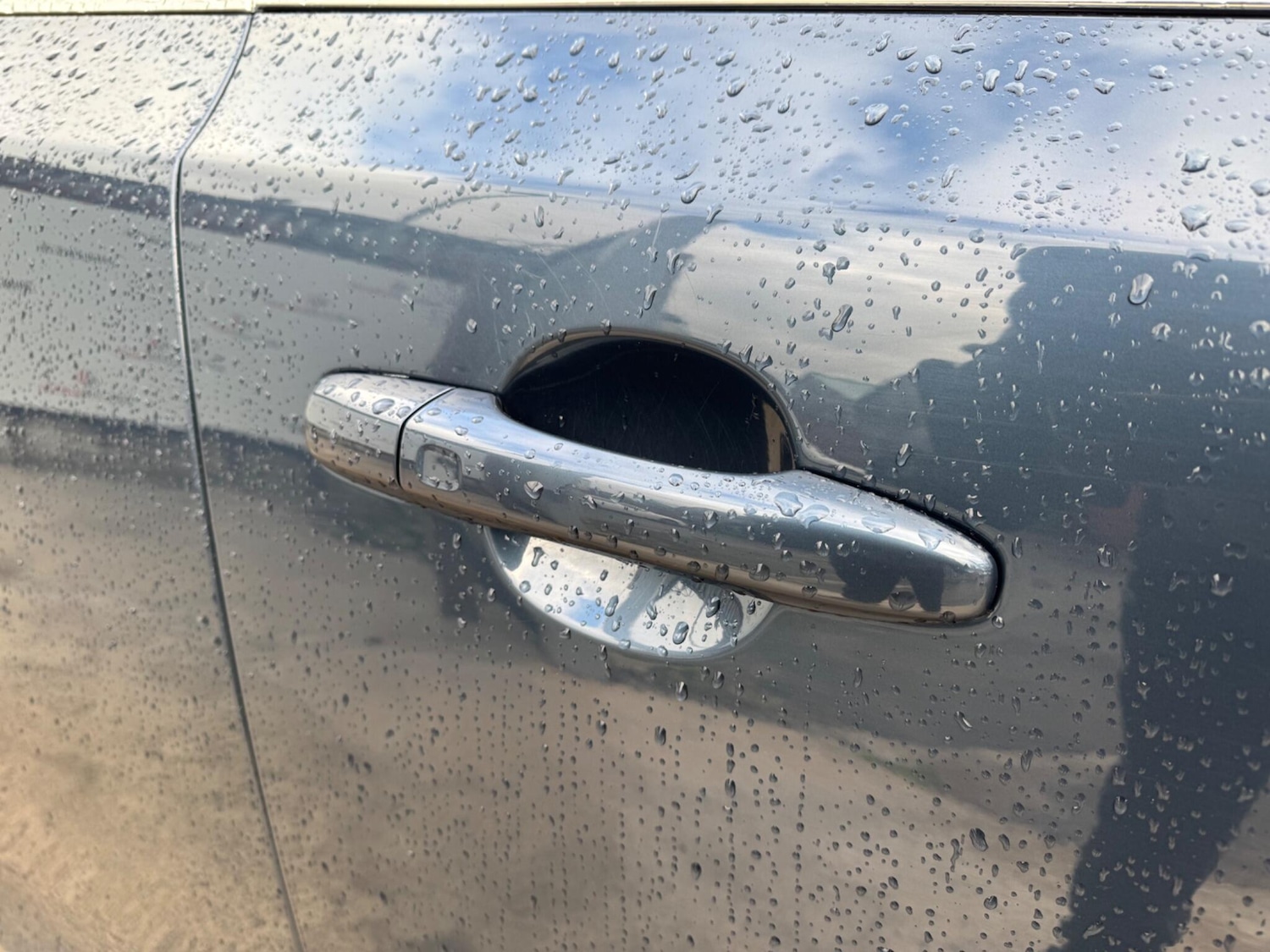 Used Volvo V40 2019 for sale - 76991359: Photo 77