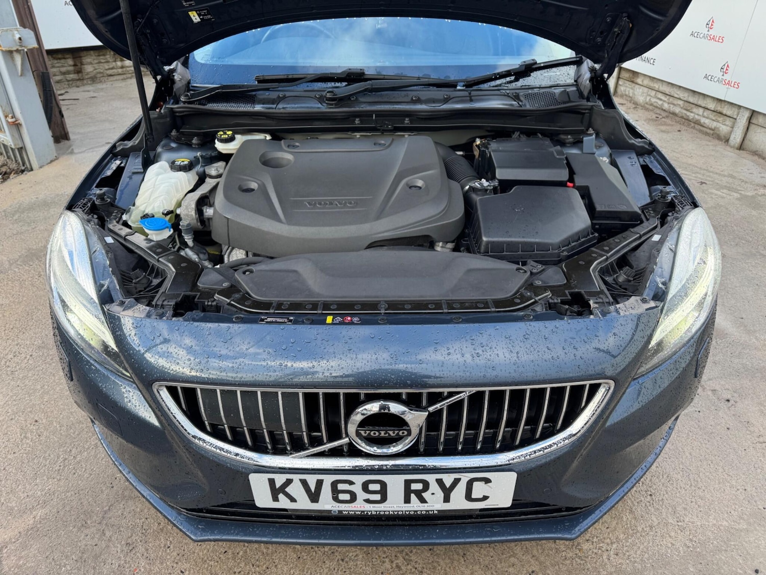 Used Volvo V40 2019 for sale - 76991359: Photo 83