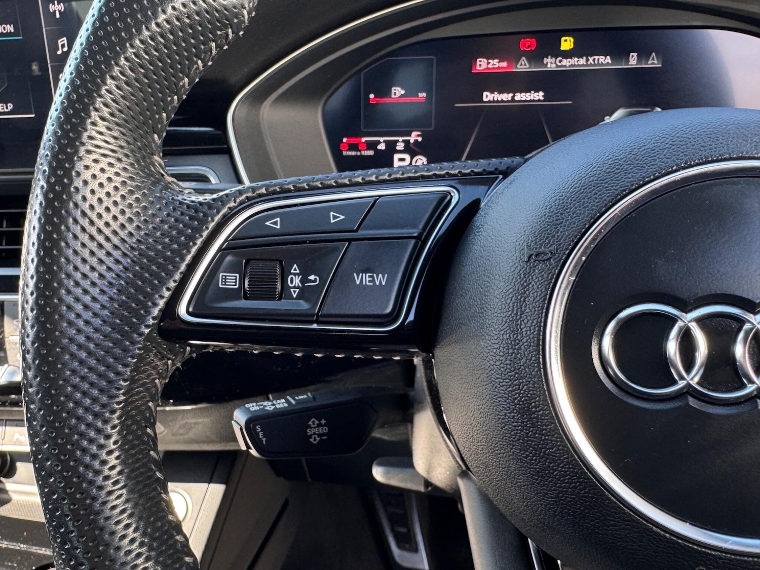 Used Audi A4 for sale - 77753344: Photo 32