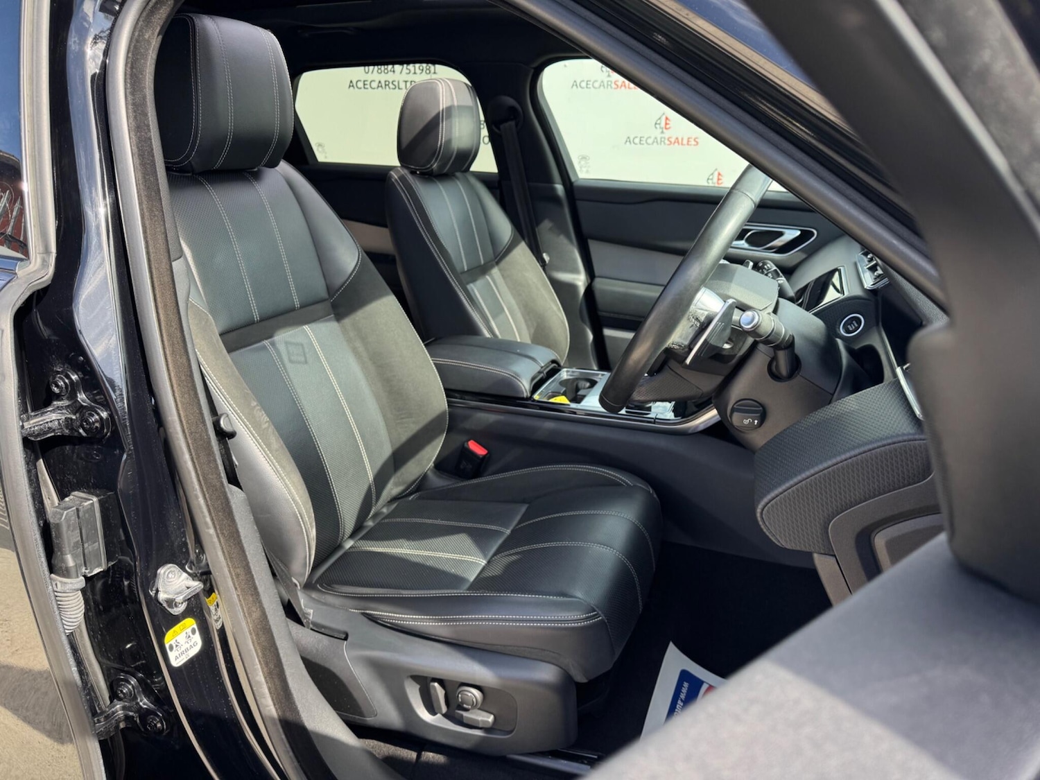 Used Land Rover Range Rover Velar for sale - 78148359: Photo 12