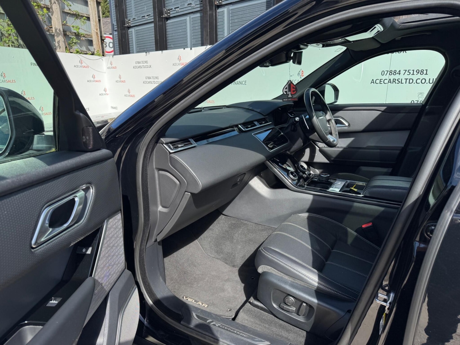 Used Land Rover Range Rover Velar for sale - 78148359: Photo 17