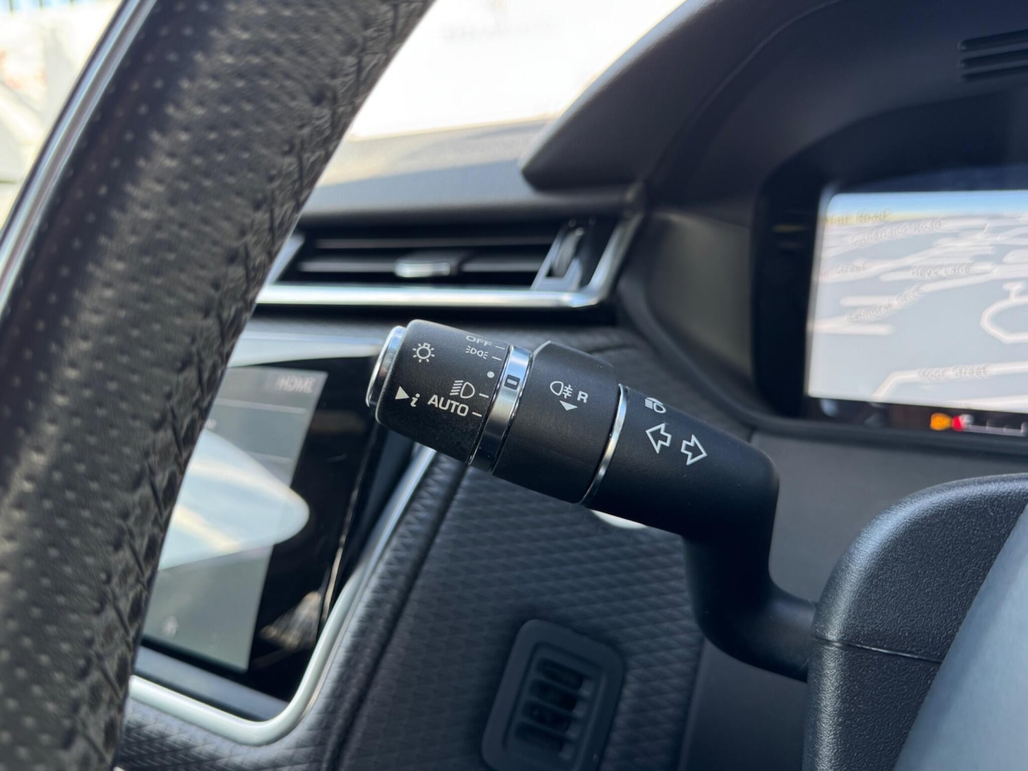 Used Land Rover Range Rover Velar for sale - 78148359: Photo 29