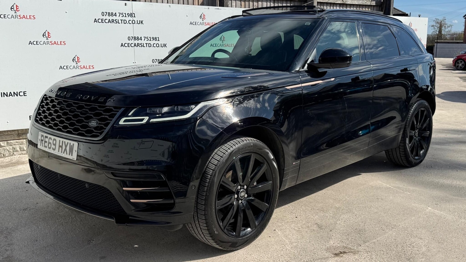 Used Land Rover Range Rover Velar for sale - 78148359: Photo 4