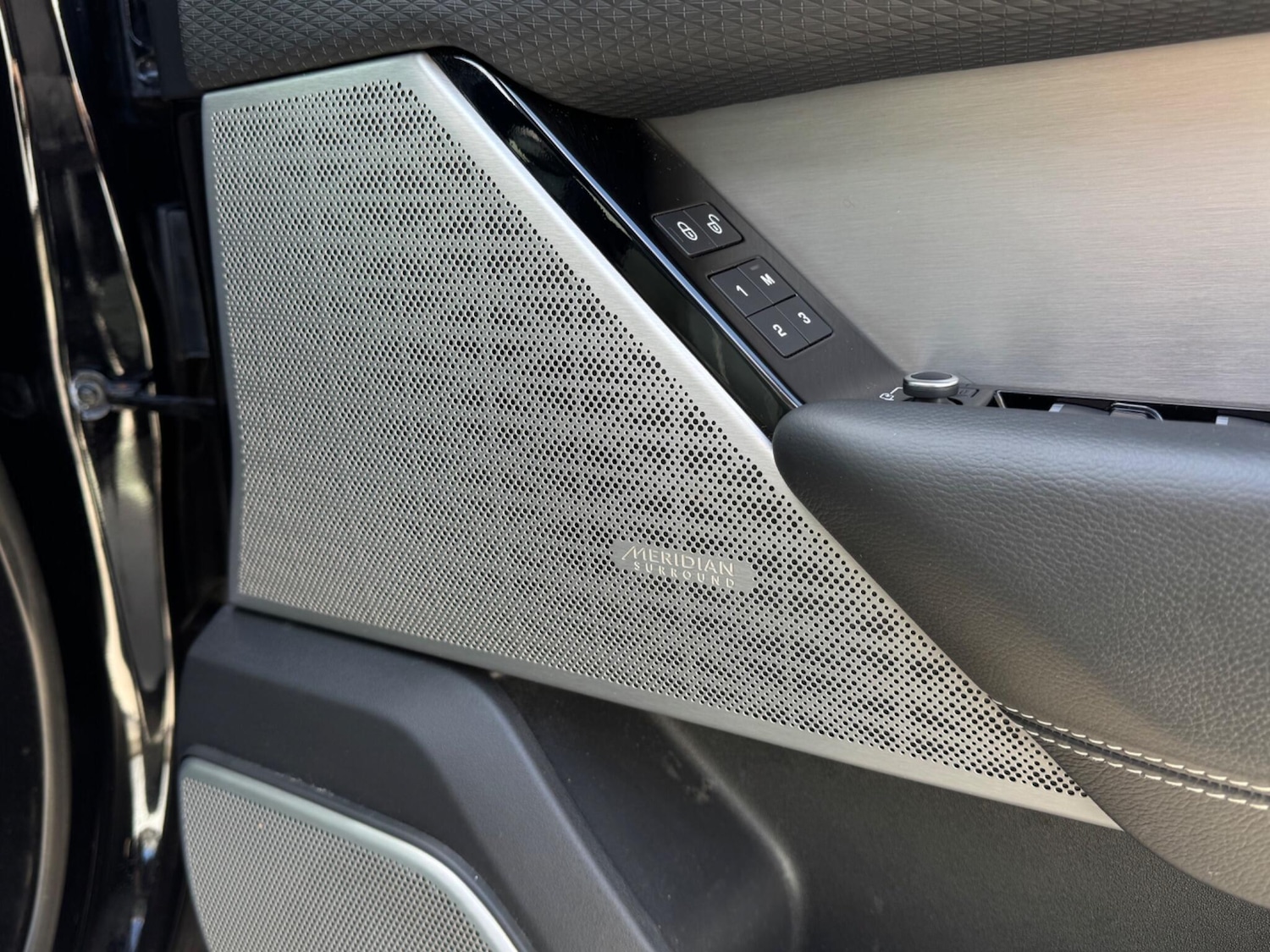 Used Land Rover Range Rover Velar for sale - 78148359: Photo 66