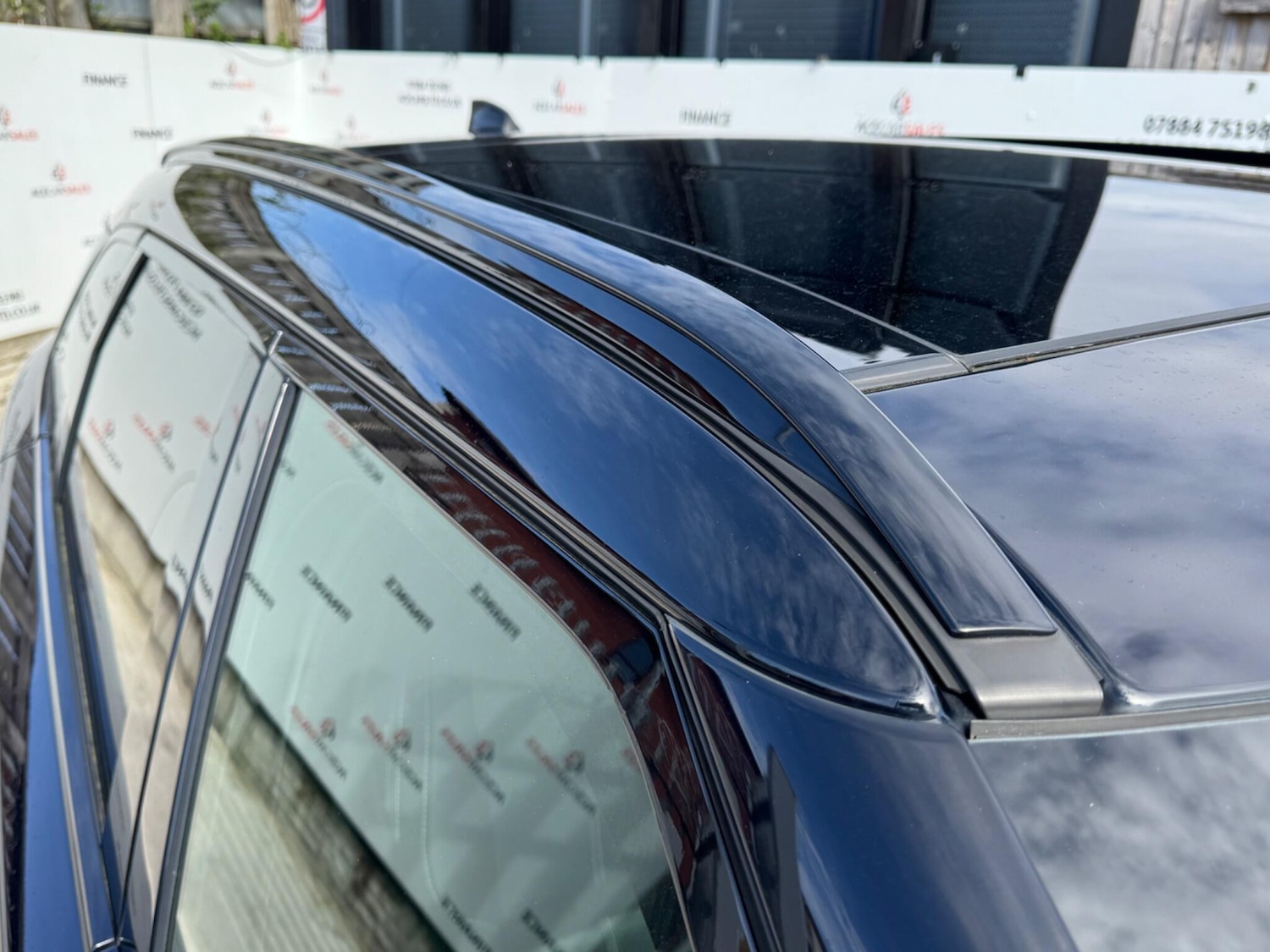 Used Land Rover Range Rover Velar for sale - 78148359: Photo 77