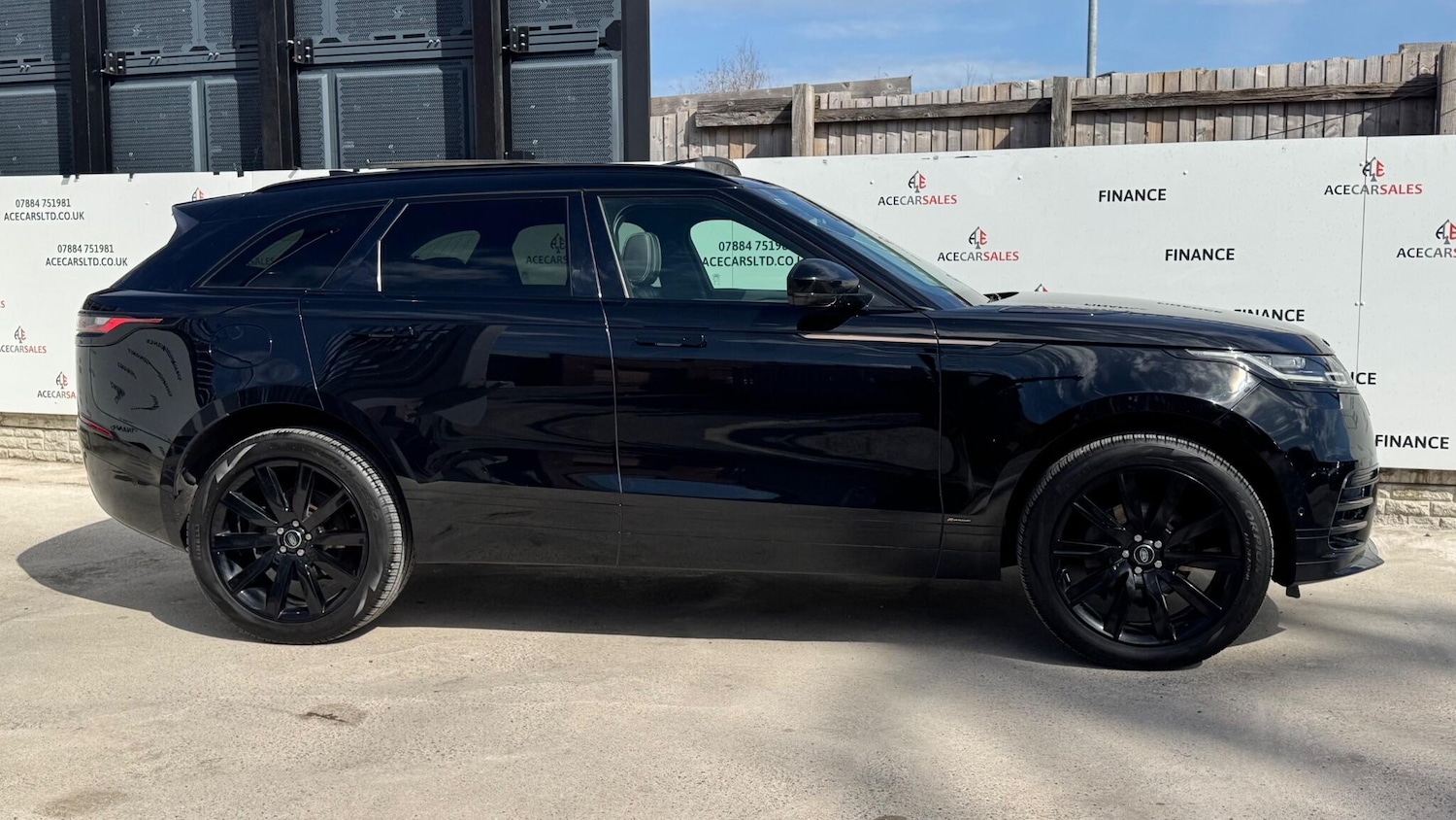 Used Land Rover Range Rover Velar for sale - 78148359: Photo 9