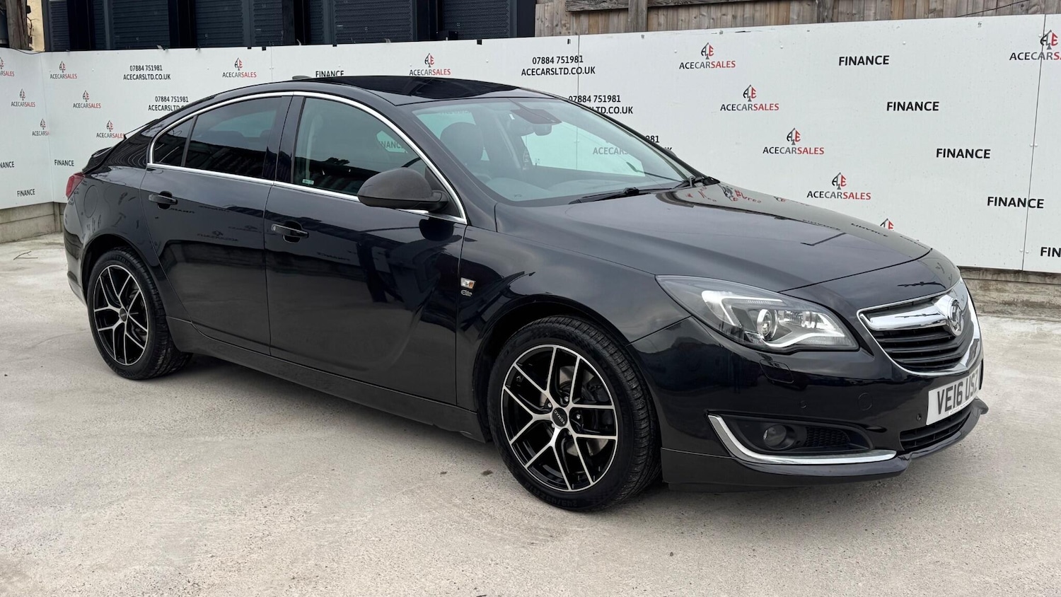 Used Vauxhall Insignia 2016 for sale - 77091774: Photo 2