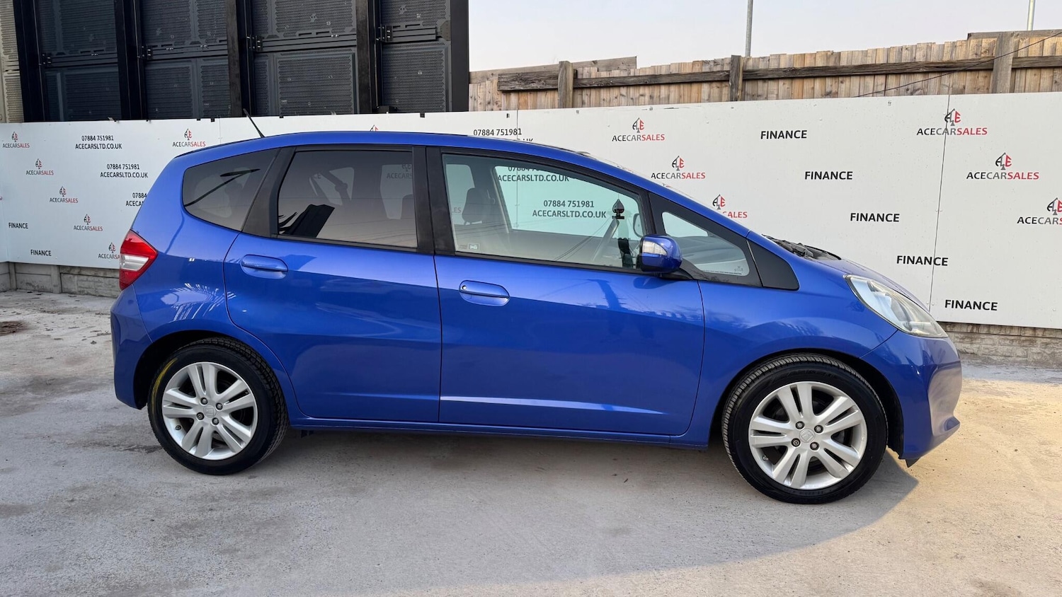 Used Honda Jazz 2015 for sale - 76646236: Photo 9