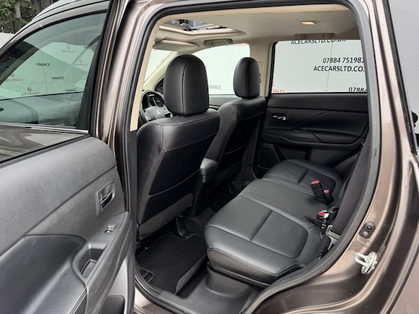 Used Mitsubishi Outlander 2018 for sale - 76270674: Photo 17