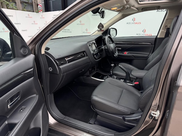 Used Mitsubishi Outlander 2018 for sale - 76270674: Photo 19