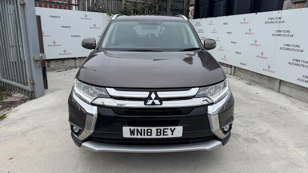 Used Mitsubishi Outlander 2018 for sale - 76270674: Photo 3
