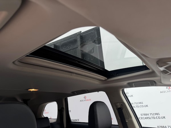 Used Mitsubishi Outlander 2018 for sale - 76270674: Photo 47