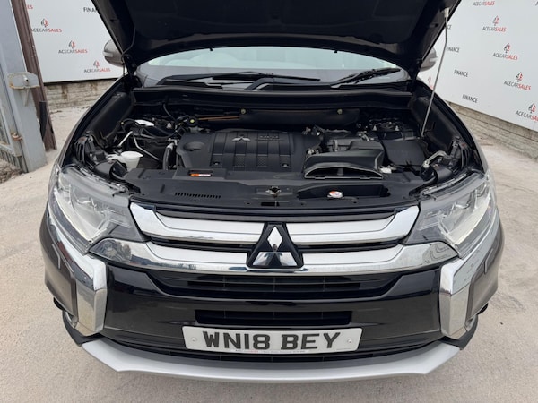 Used Mitsubishi Outlander 2018 for sale - 76270674: Photo 60