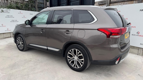 Used Mitsubishi Outlander 2018 for sale - 76270674: Photo 6