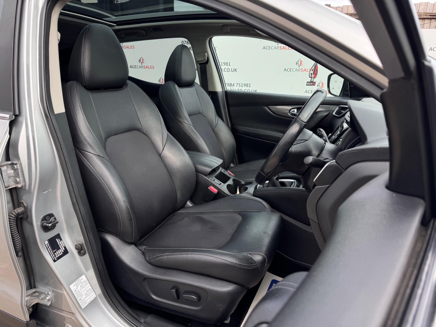 Used Nissan Qashqai 2018 for sale - 77658139: Photo 9