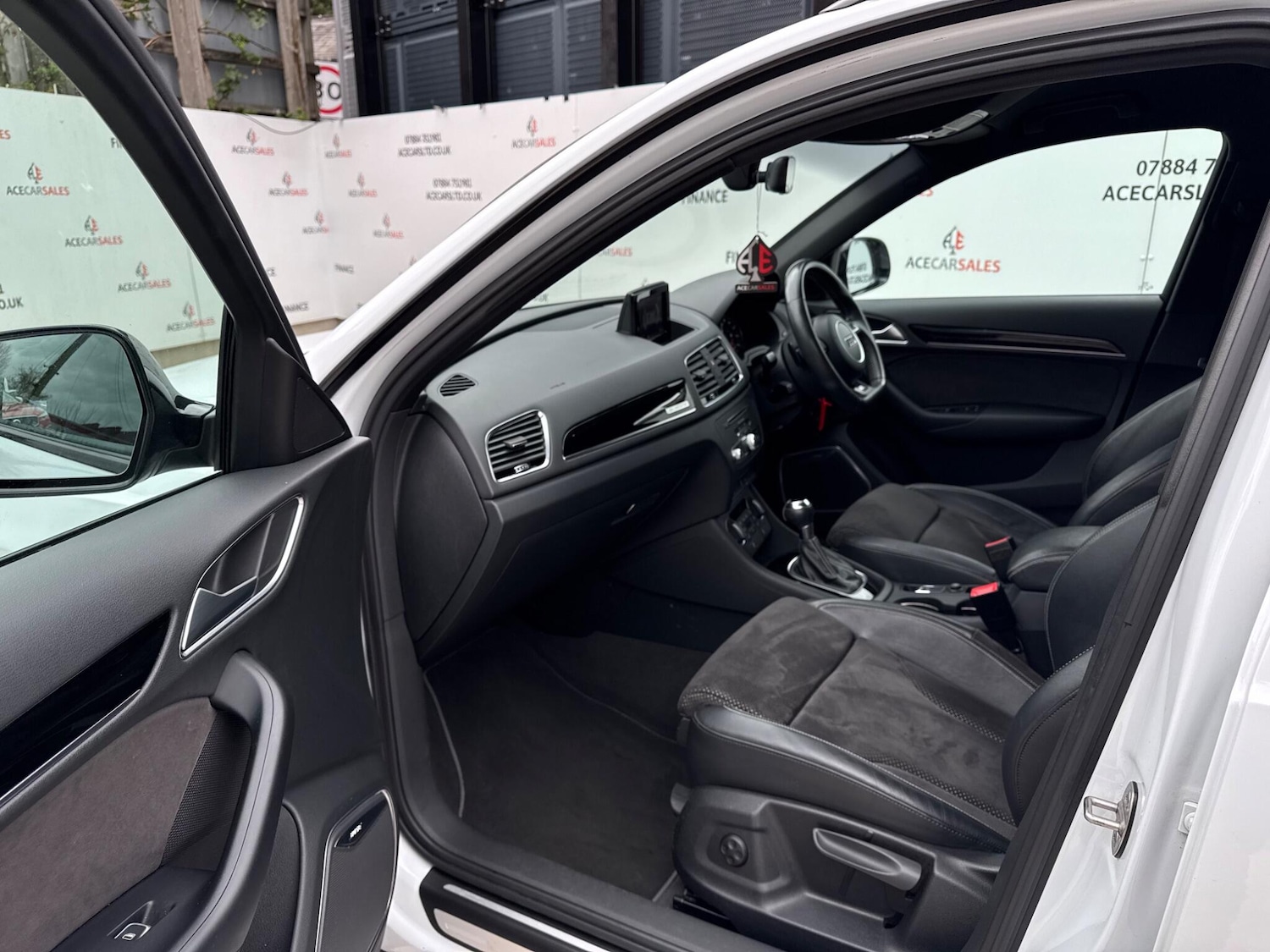 Used Audi Q3 2017 for sale - 78100240: Photo 17