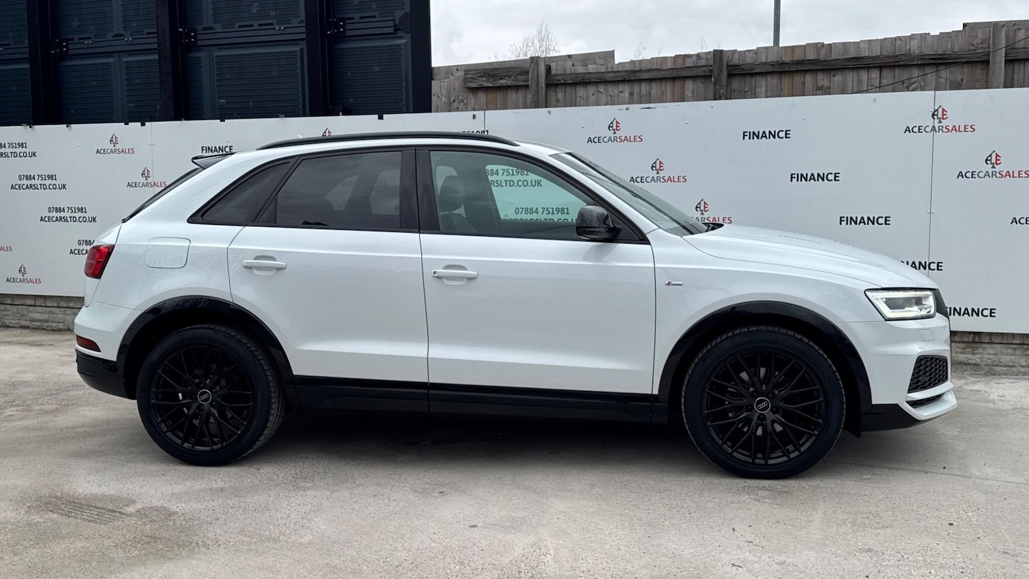 Used Audi Q3 2017 for sale - 78100240: Photo 9