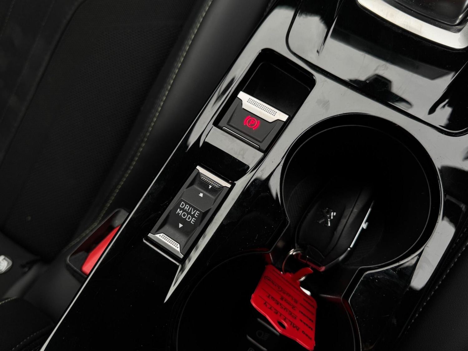 Used Peugeot 2008 2021 for sale - 76926784: Photo 30