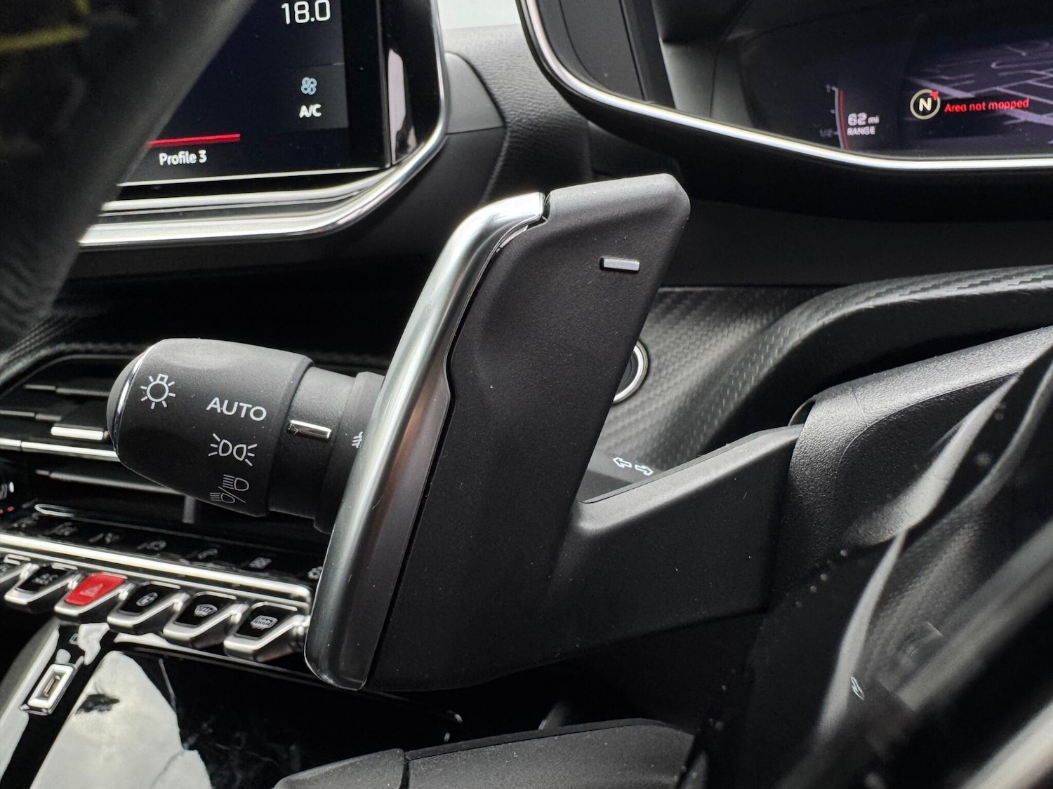 Used Peugeot 2008 2021 for sale - 76926784: Photo 33