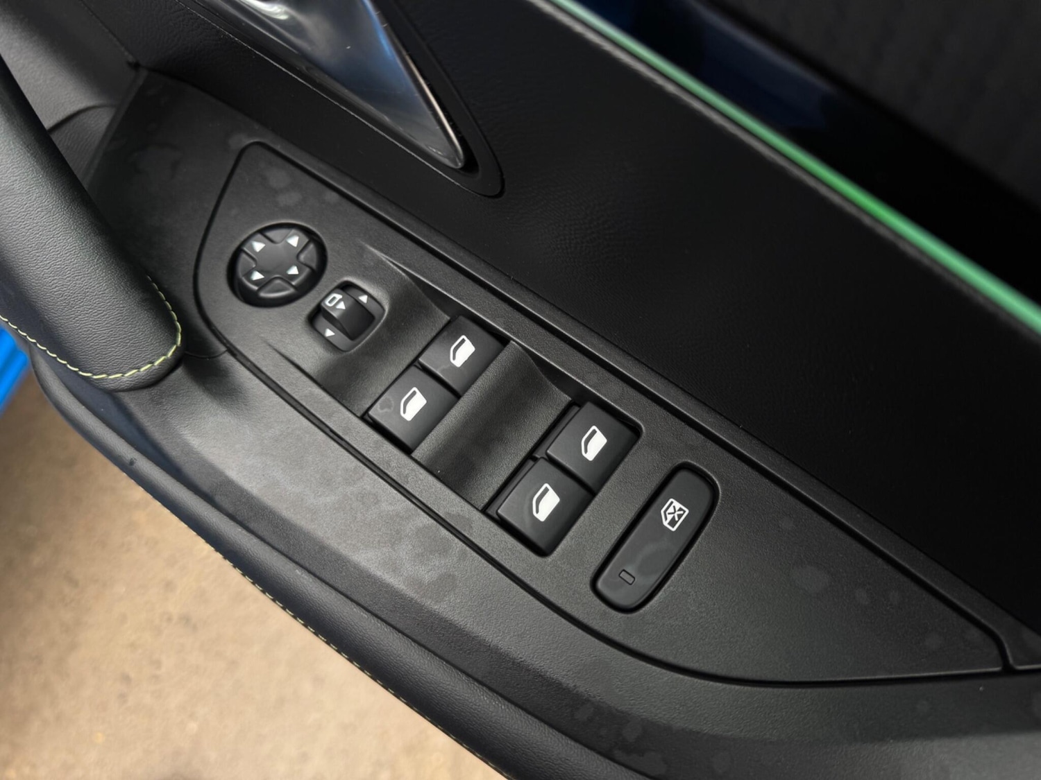 Used Peugeot 2008 2021 for sale - 76926784: Photo 64