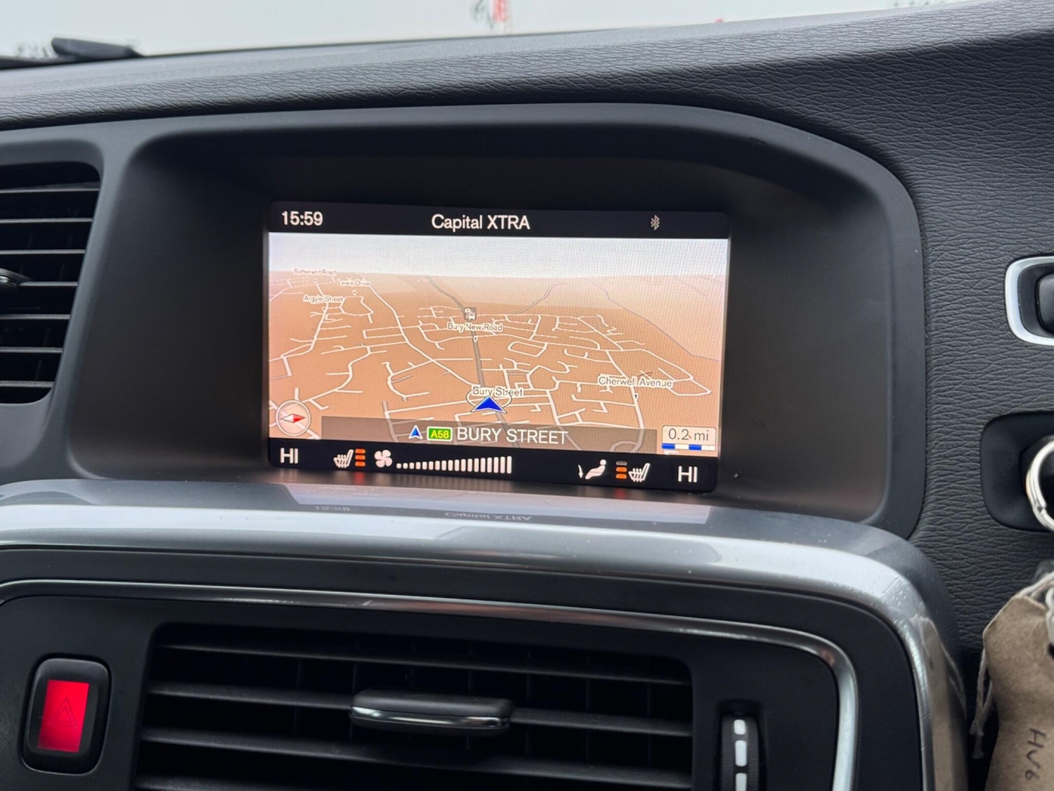 Used Volvo V60 2017 for sale - 77330739: Photo 34