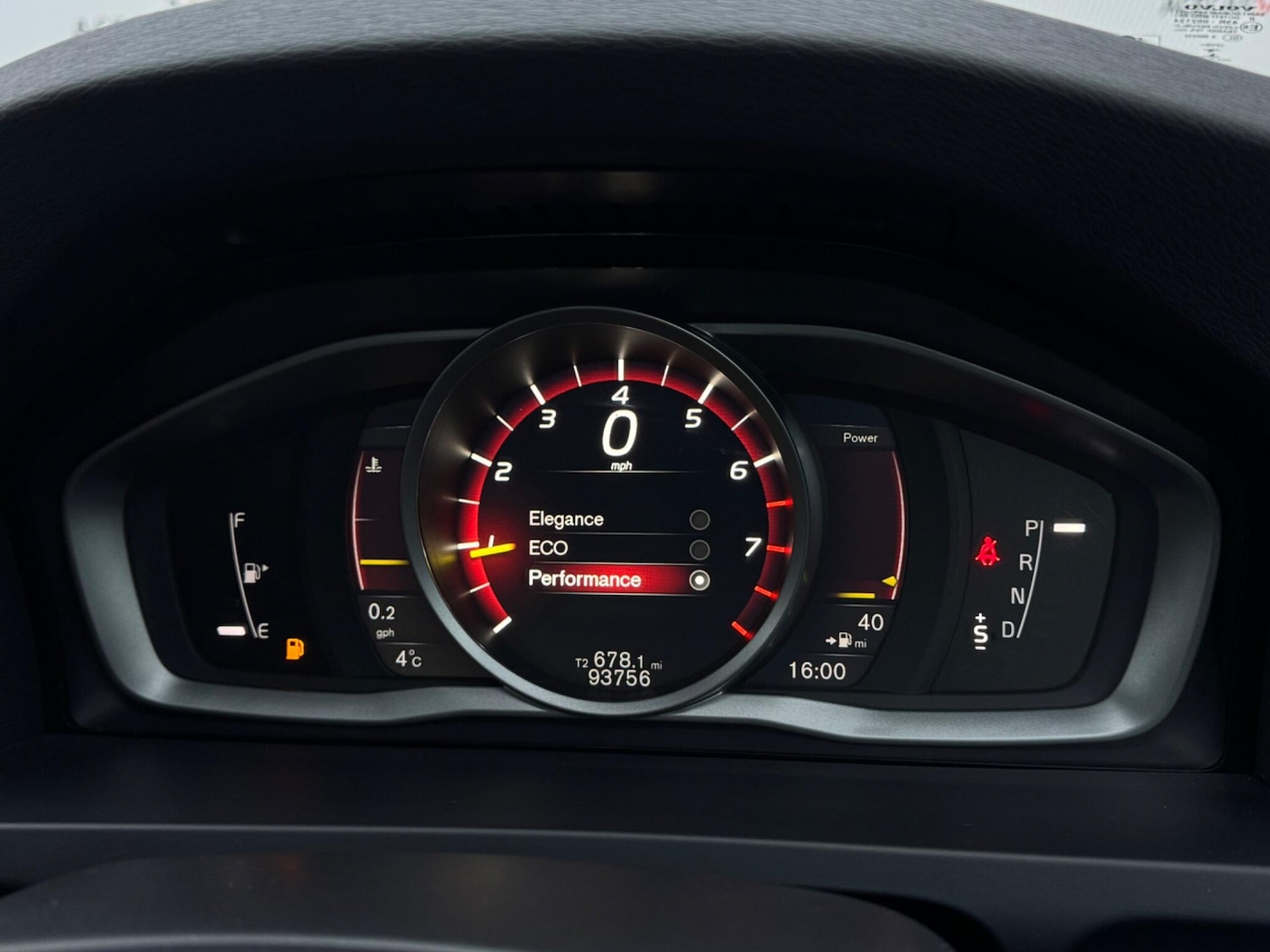 Used Volvo V60 2017 for sale - 77330739: Photo 52