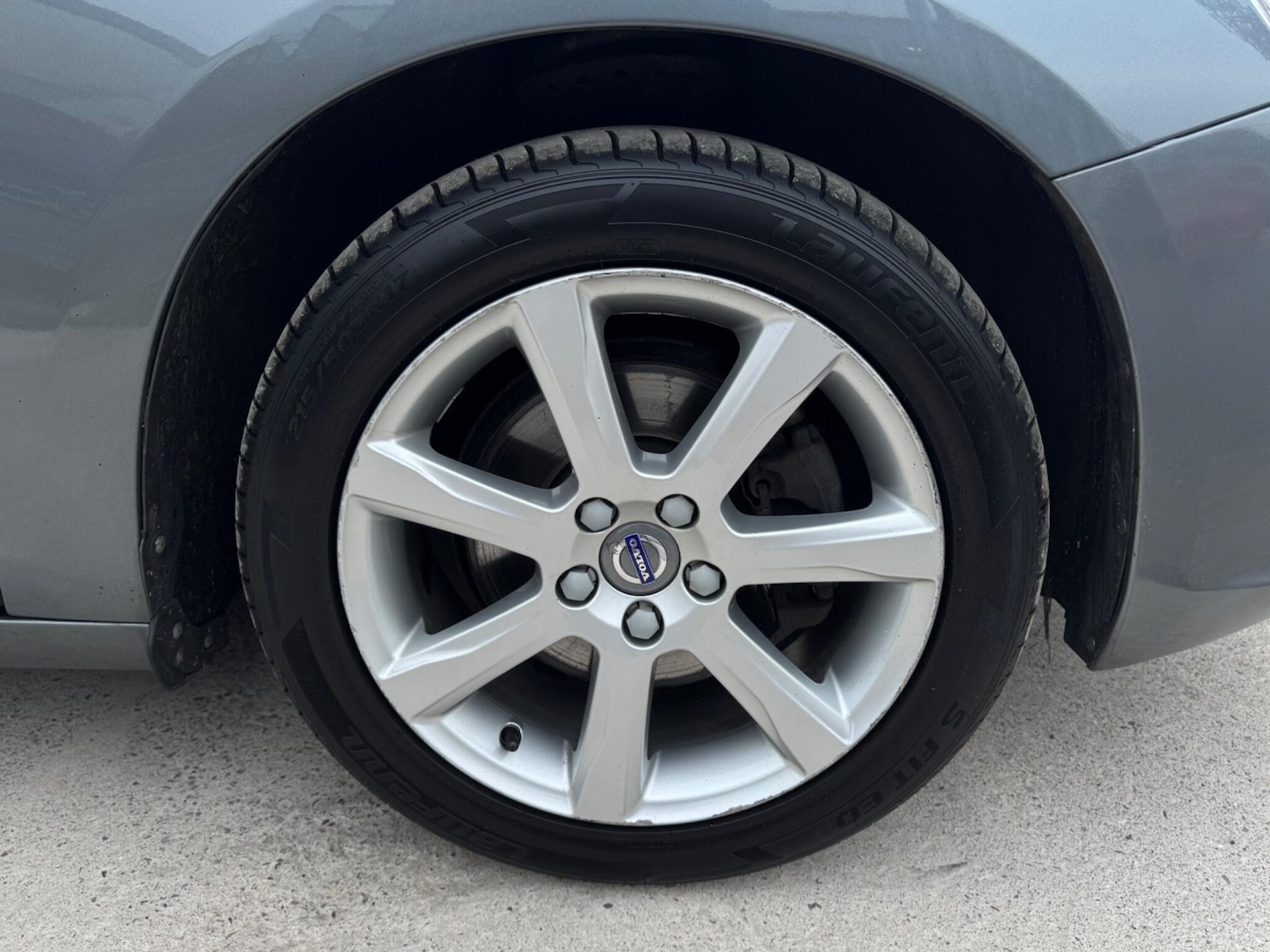 Used Volvo V60 2017 for sale - 77330739: Photo 66