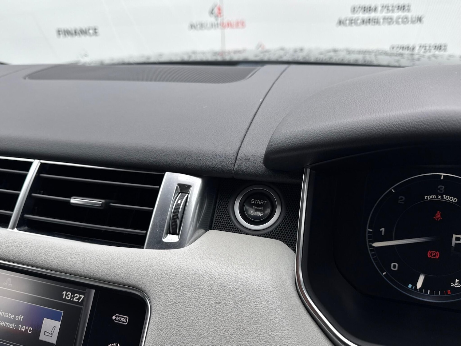 Used Land Rover Range Rover Sport 2015 for sale - 76432500: Photo 24