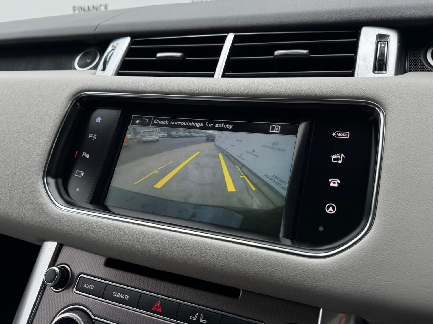 Used Land Rover Range Rover Sport 2015 for sale - 76432500: Photo 38