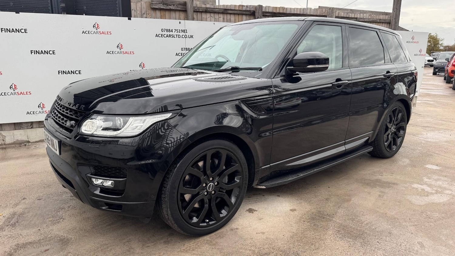 Used Land Rover Range Rover Sport 2015 for sale - 76432500: Photo 4