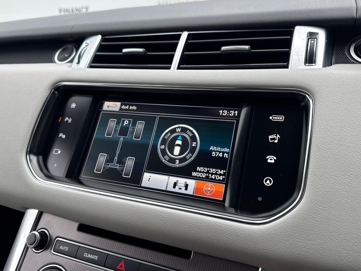 Used Land Rover Range Rover Sport 2015 for sale - 76432500: Photo 40