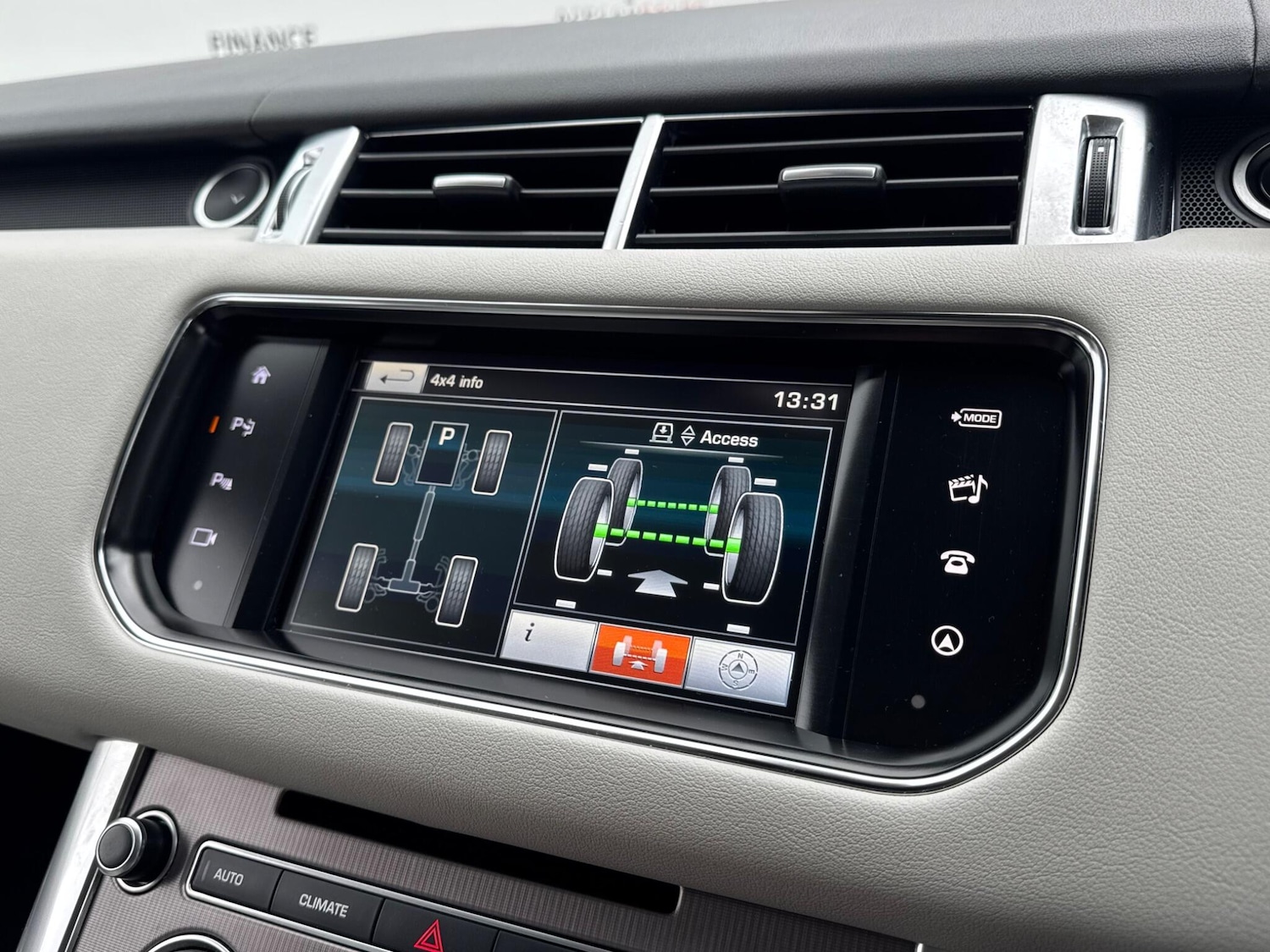 Used Land Rover Range Rover Sport 2015 for sale - 76432500: Photo 41