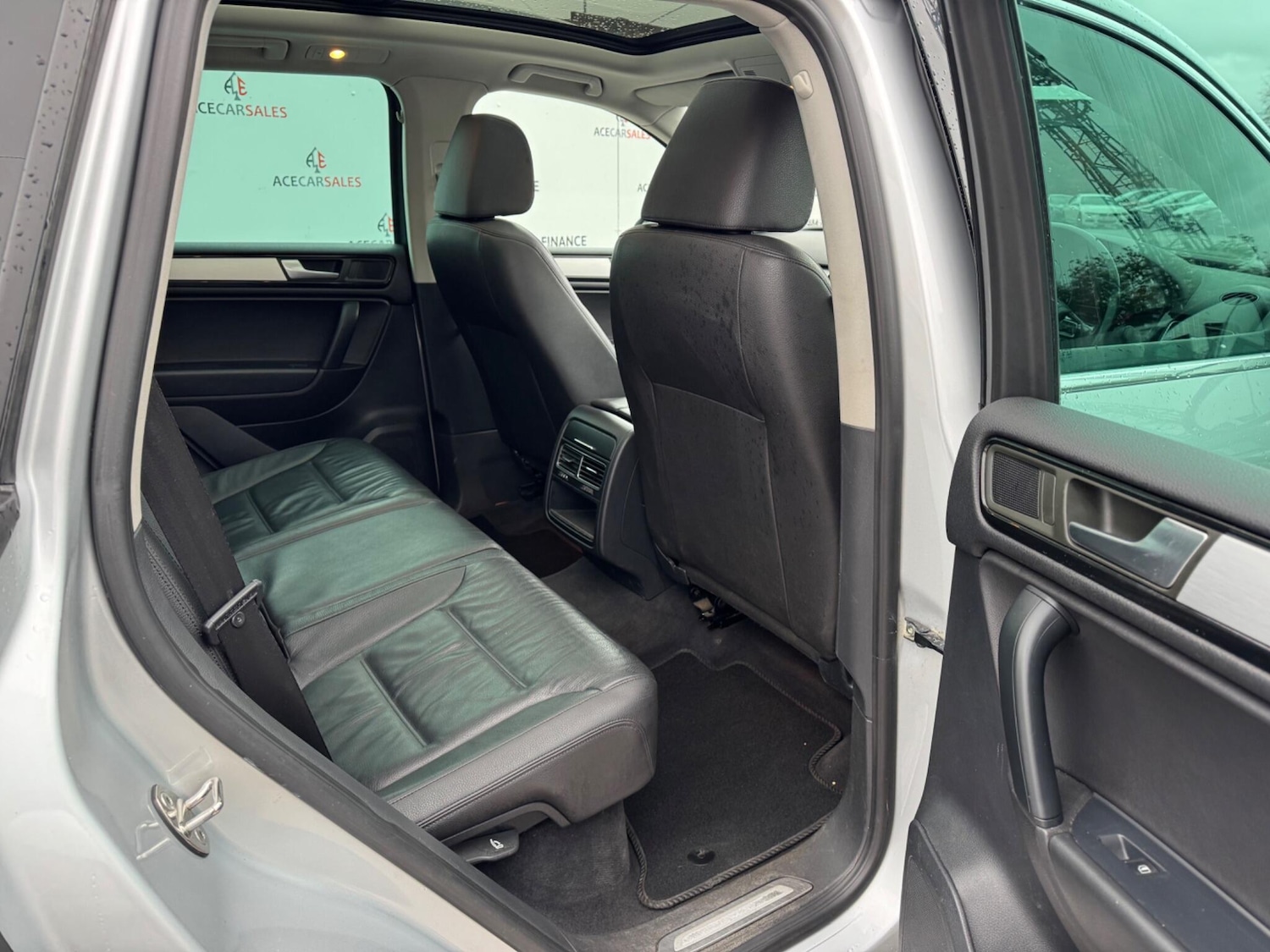 Used Volkswagen Touareg 2013 for sale - 76549922: Photo 13