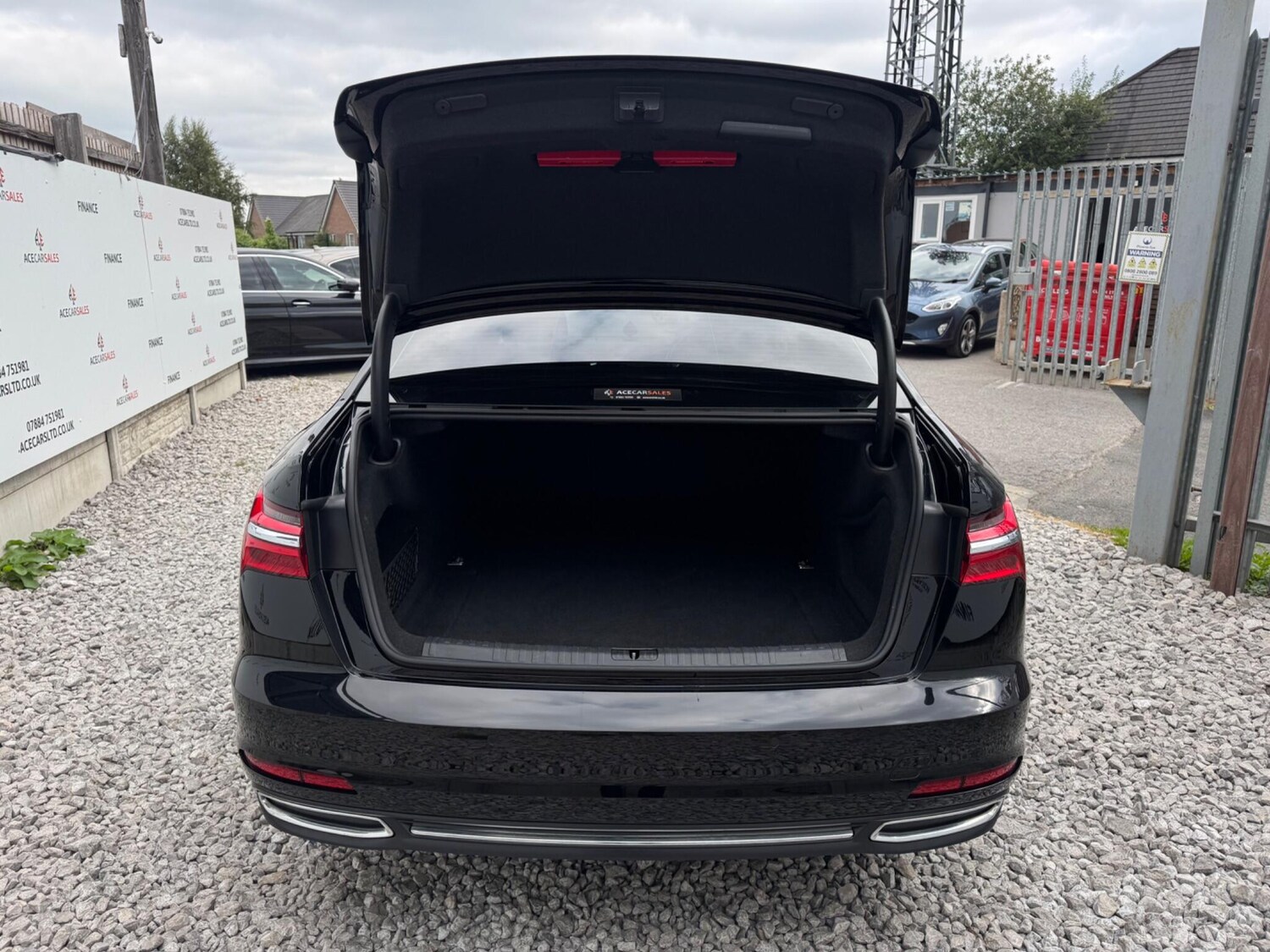 Vehicle 76