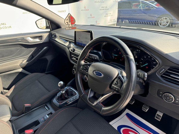 Used Ford Focus 2021 for sale - 74095476: Photo 10