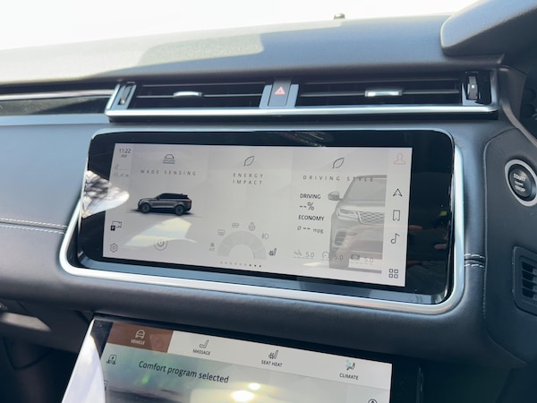 Used Land Rover Range Rover Velar 2021 for sale - 75186632: Photo 41