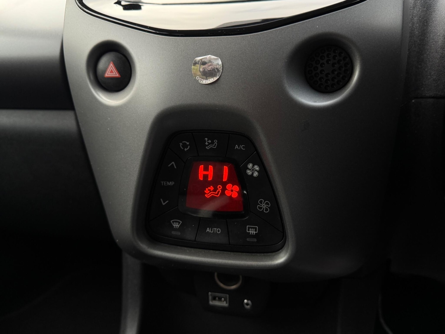 Used Toyota AYGO 2019 for sale - 77074843: Photo 24