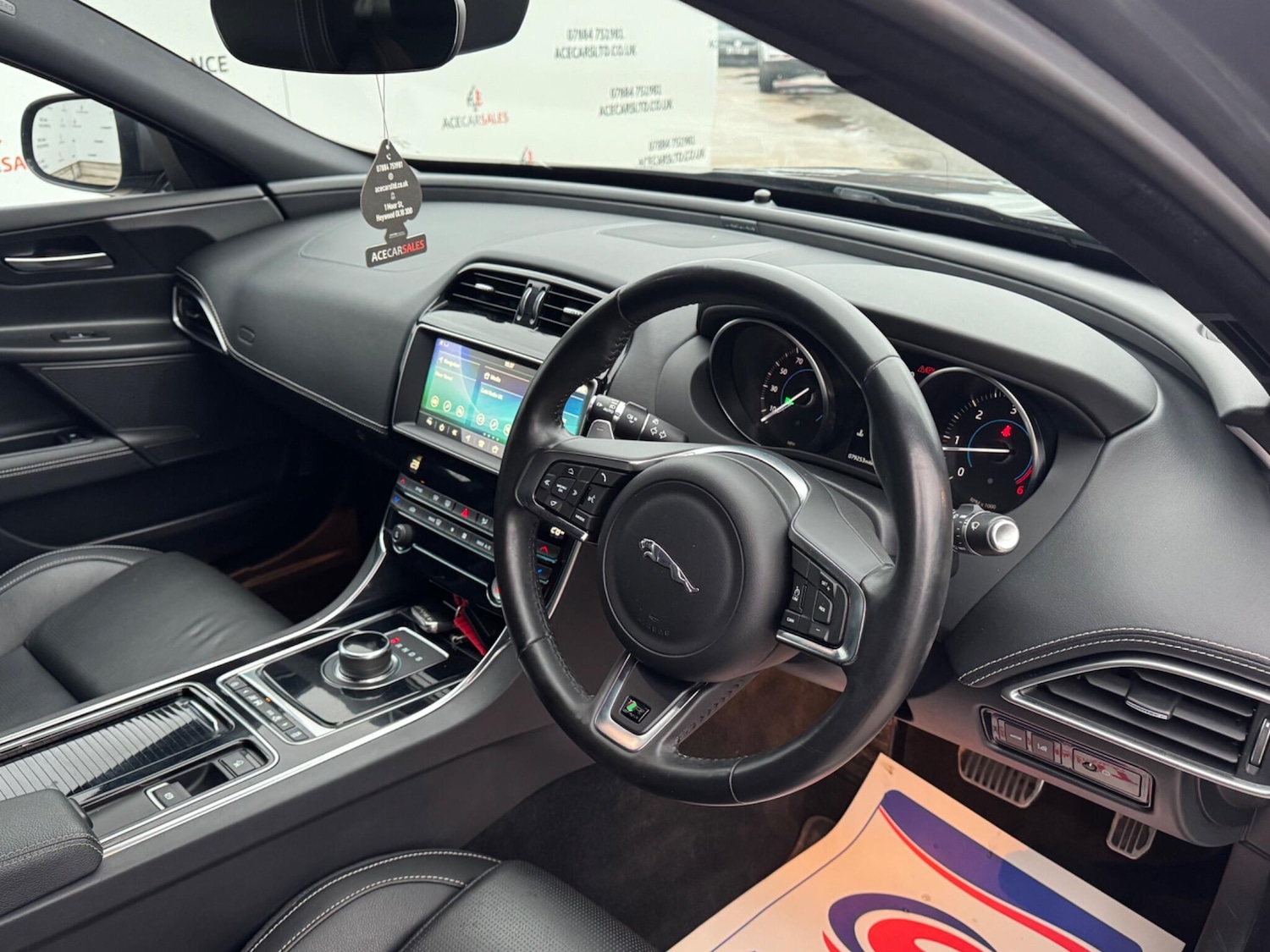 Used Jaguar XE 2018 for sale - 76549677: Photo 10