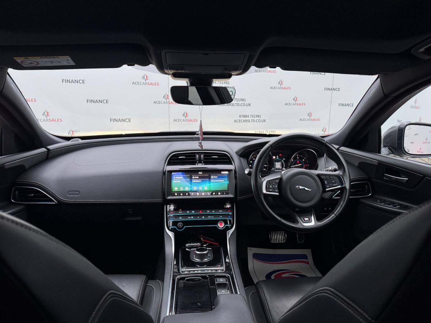 Used Jaguar XE 2018 for sale - 76549677: Photo 21