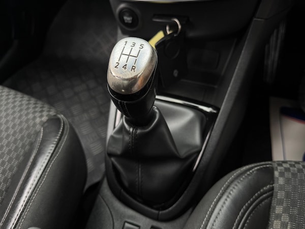 Used Renault Clio 2018 for sale - 75153642: Photo 26