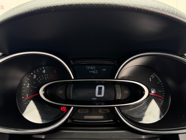 Used Renault Clio 2018 for sale - 75153642: Photo 48