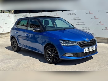 Used Skoda Fabia 2018 for sale - 79212202: Photo