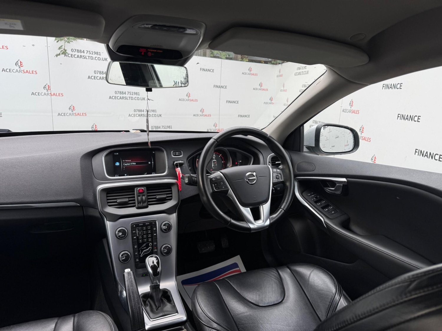 Used Volvo V40 2016 for sale - 76485260: Photo 20