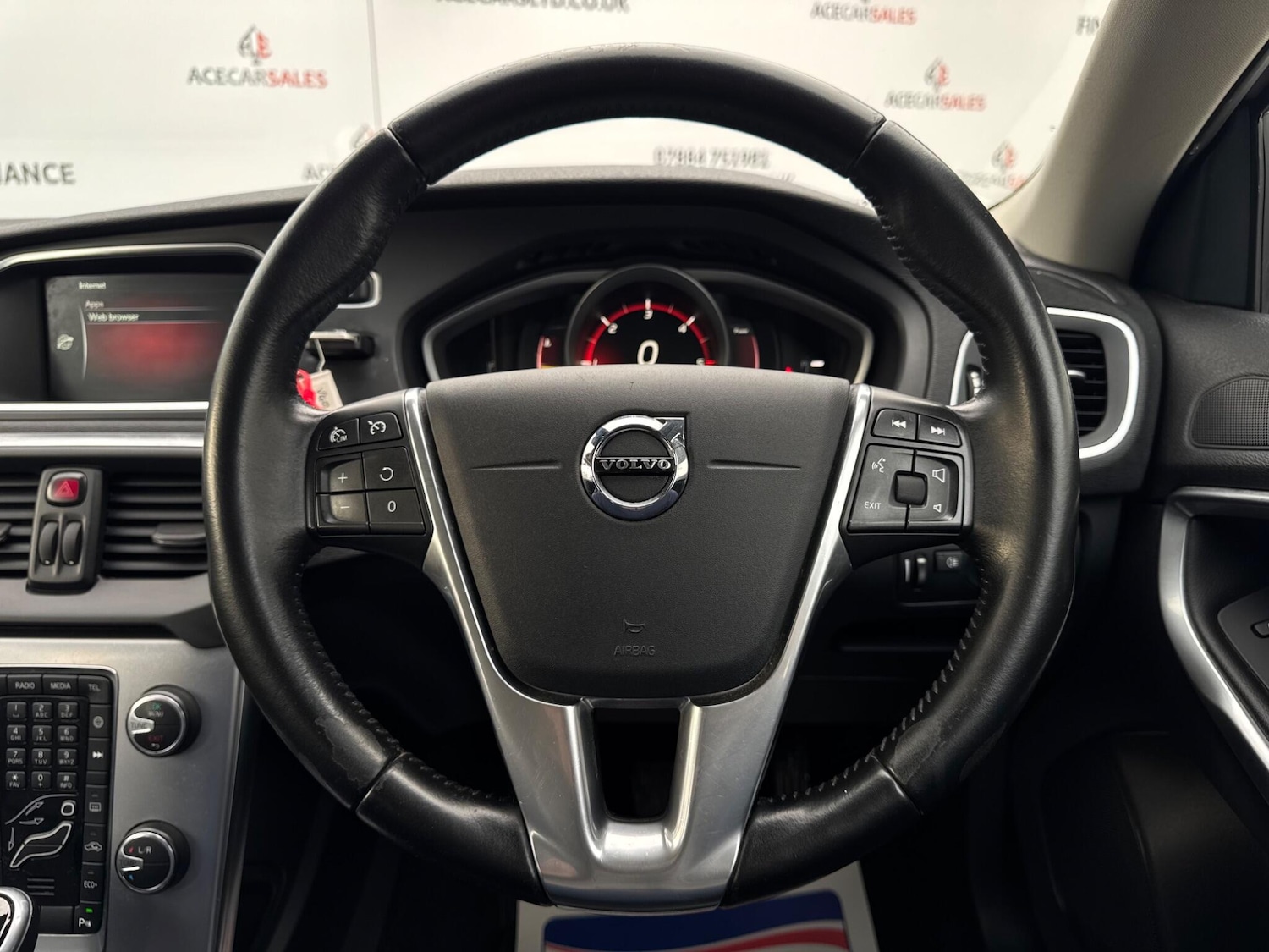 Used Volvo V40 2016 for sale - 76485260: Photo 27