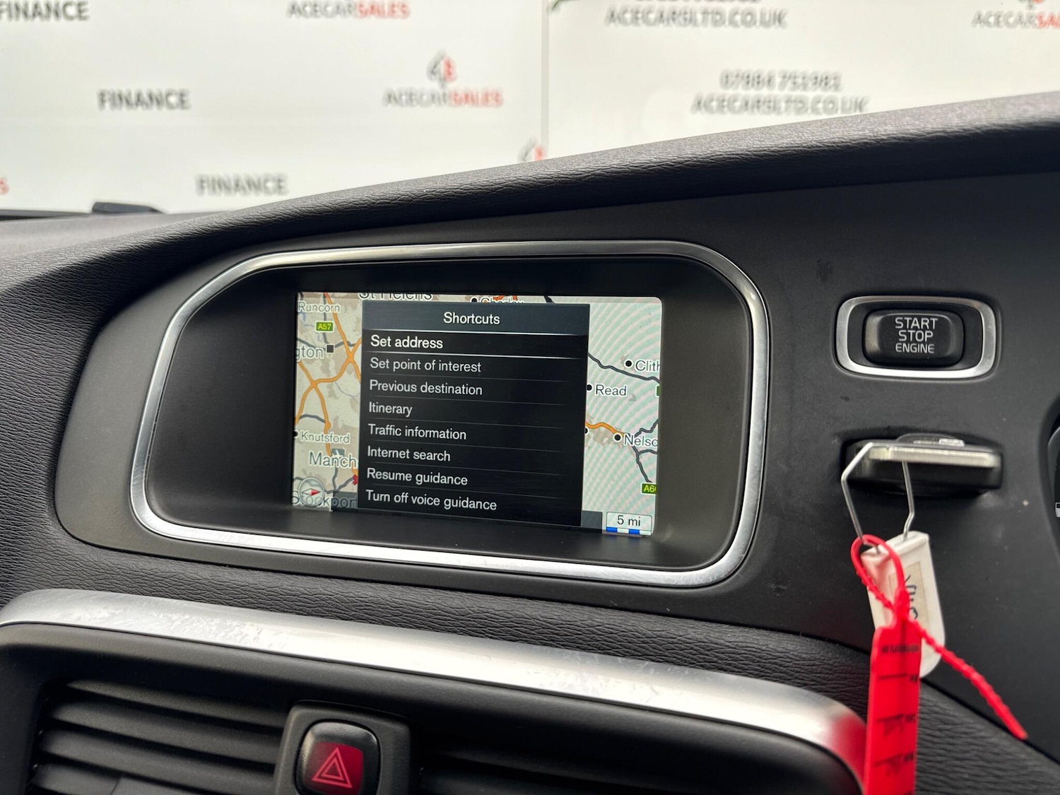 Used Volvo V40 2016 for sale - 76485260: Photo 43