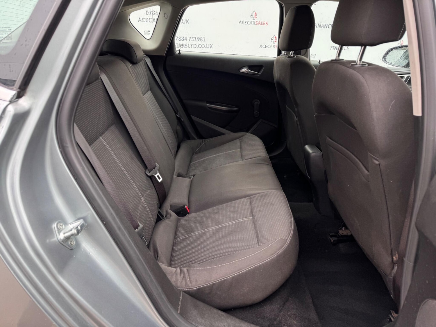 Used Vauxhall Astra 2013 for sale - 77559208: Photo 14