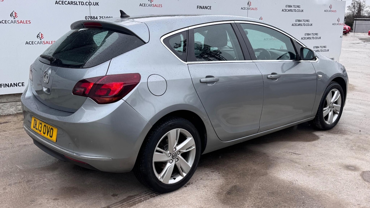 Used Vauxhall Astra 2013 for sale - 77559208: Photo 8