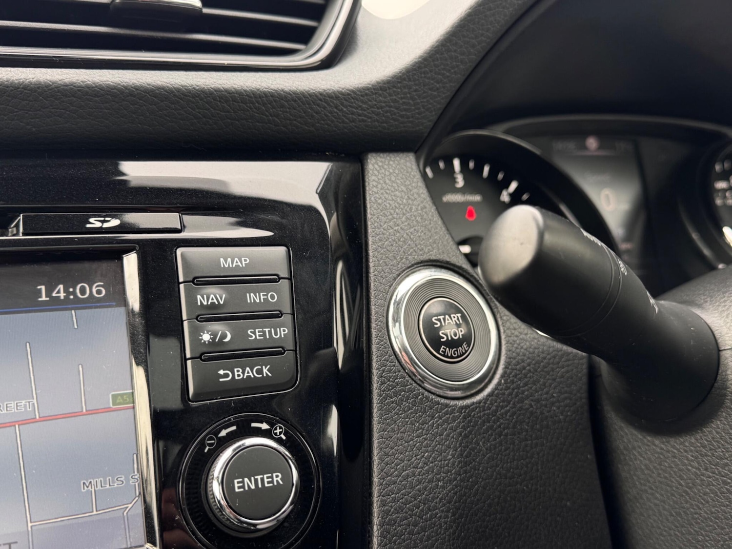 Used Nissan X-Trail for sale - 77696275: Photo 25