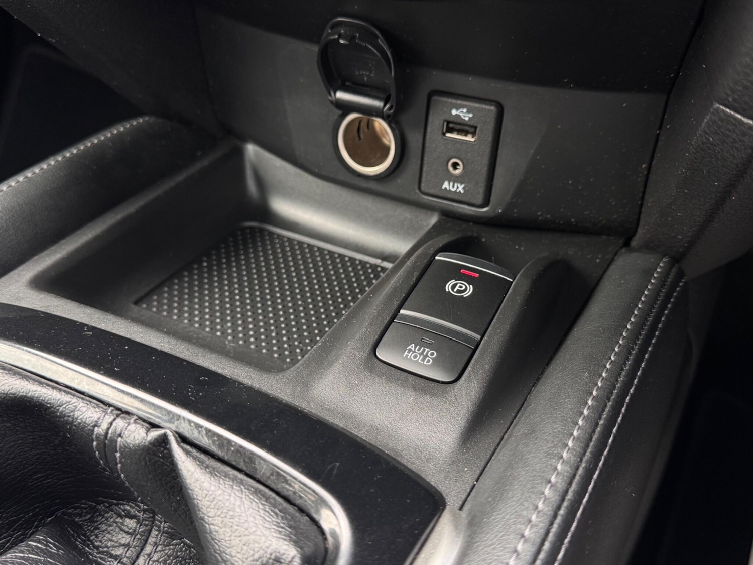 Used Nissan X-Trail for sale - 77696275: Photo 27