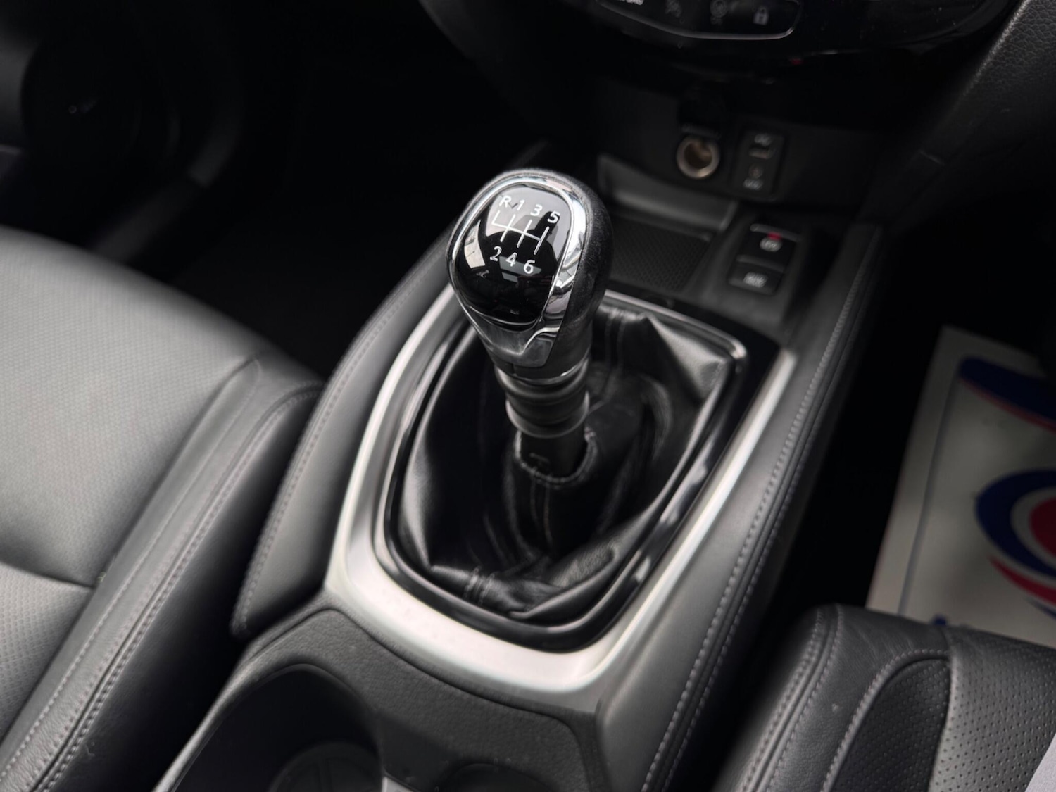 Used Nissan X-Trail for sale - 77696275: Photo 28